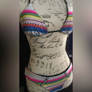 Ripcurl Black and White Striped Bikini Top